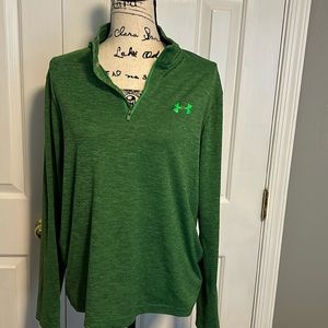 Men’s quarter zip Under Armour shirt